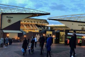 Meet an English Football Club: Wolverhampton Wanderers