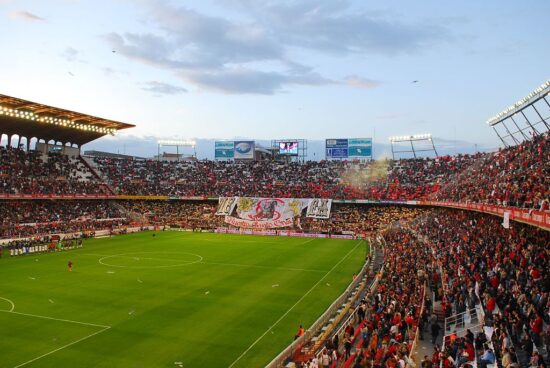 A full crowd at Sevilla's home stadium